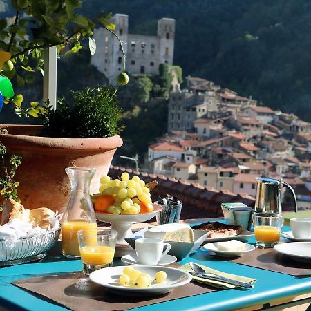 Talking Stones Bed & Breakfast Dolceacqua Exterior foto